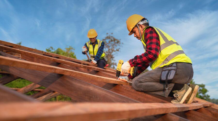 Professional gutter cleaning in Troy, TN